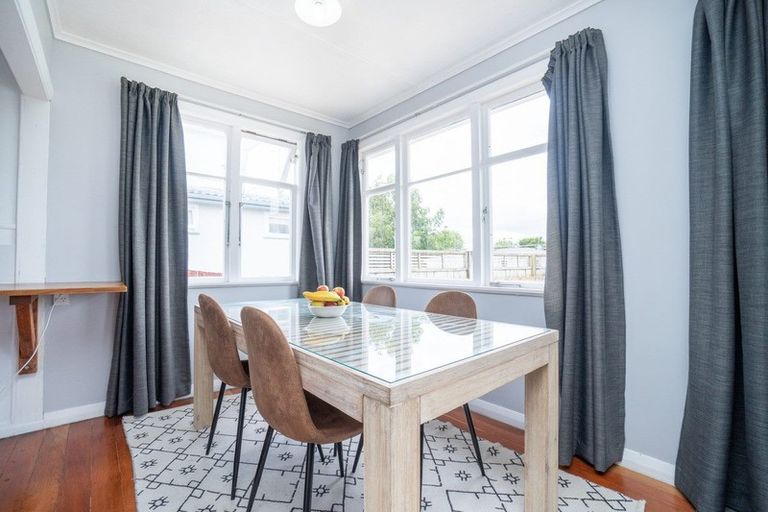 Photo of property in 29 Galway Avenue, Hokowhitu, Palmerston North, 4410