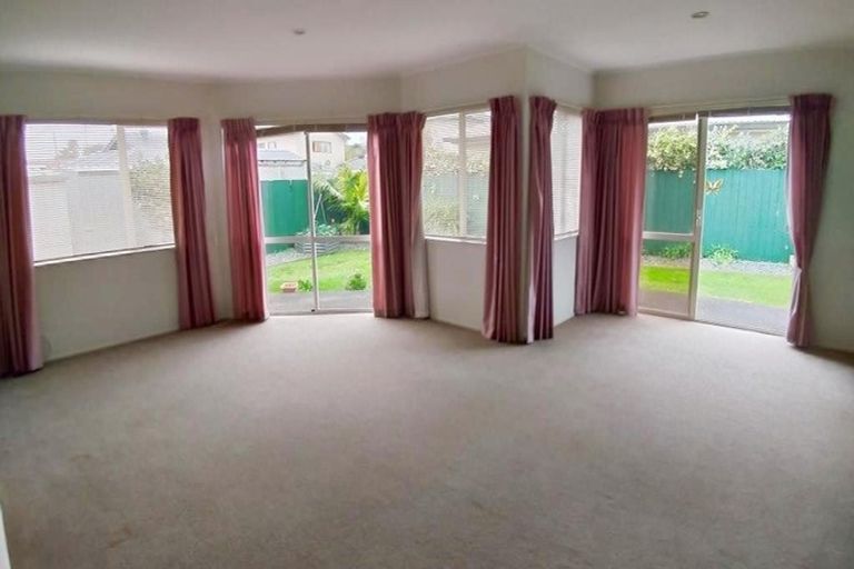 Photo of property in 37c Alice Avenue, Orewa, 0931