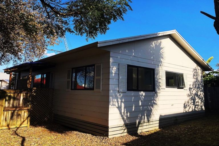 Photo of property in 2/164 Church Street, Onehunga, Auckland, 1061