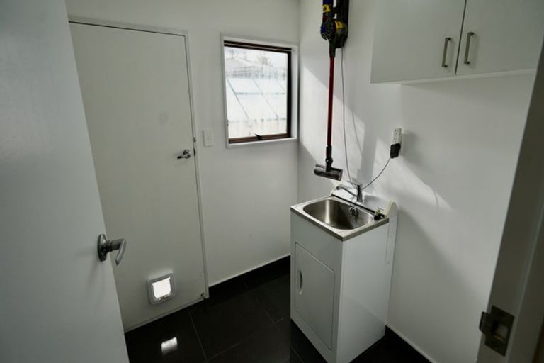 Photo of property in 8 Lane Place, Awapuni, Palmerston North, 4412