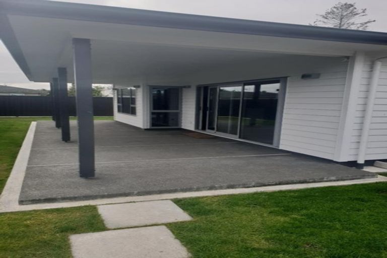 Photo of property in 411 Mclean Street, Saint Leonards, Hastings, 4120