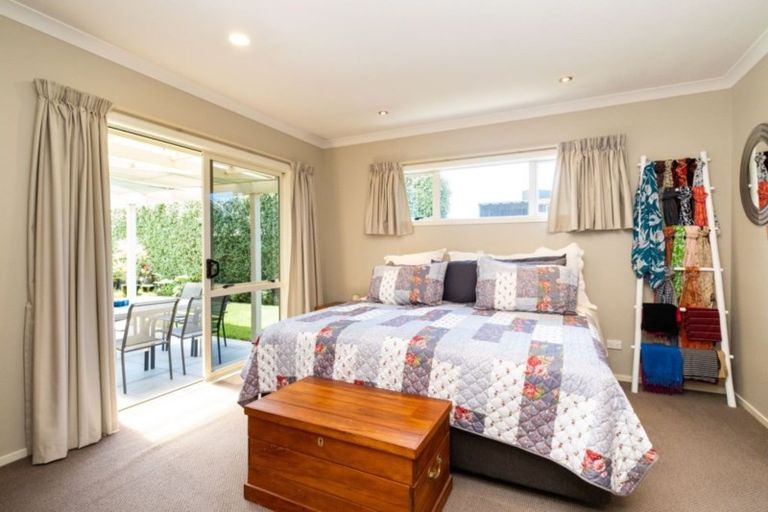 Photo of property in 71 Russell Robertson Drive, Havelock North, 4130