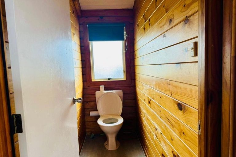 Photo of property in 28a Sandgate Avenue, Botany Downs, Auckland, 2010