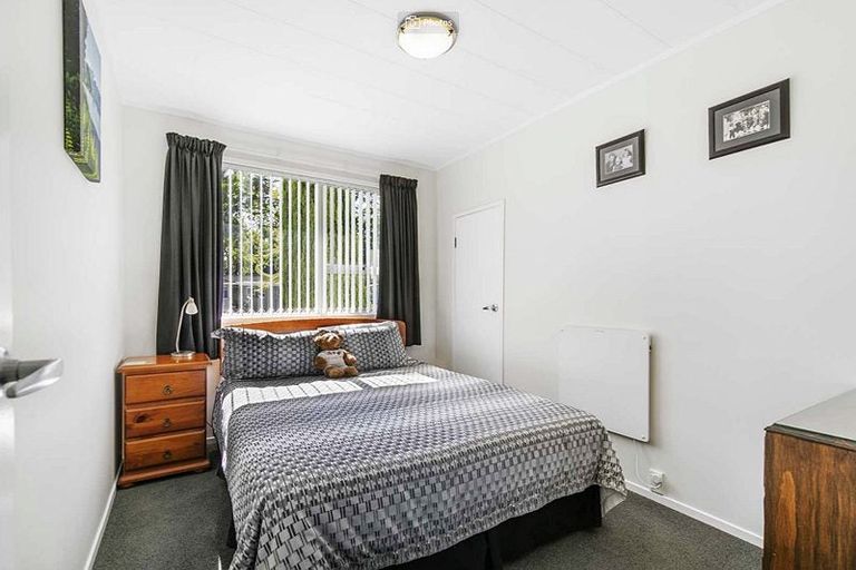 Photo of property in 22 Cantina Avenue, Bayview, Auckland, 0629