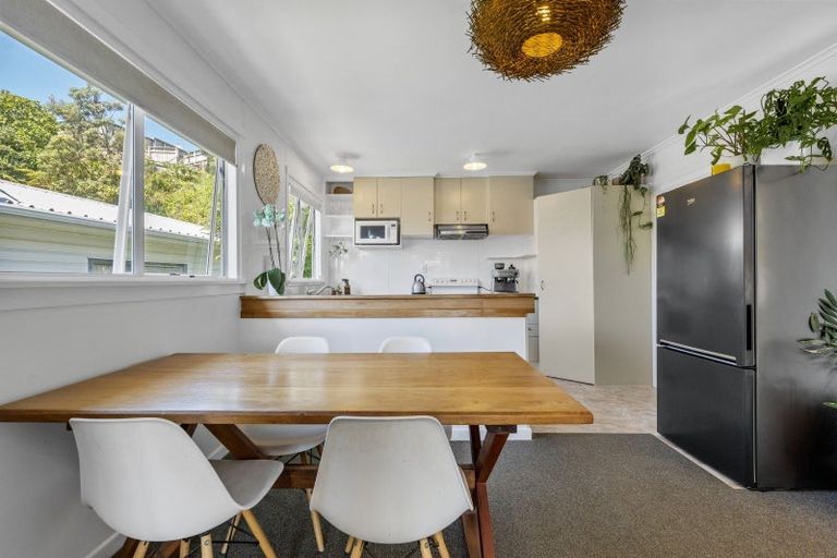 Photo of property in 16 Rosendale Avenue, Spotswood, New Plymouth, 4310