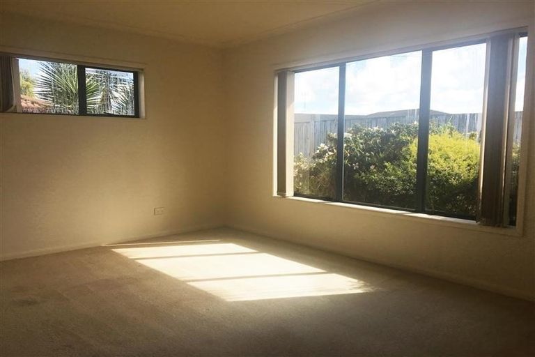 Photo of property in 65 Waimahia Avenue, Weymouth, Auckland, 2103