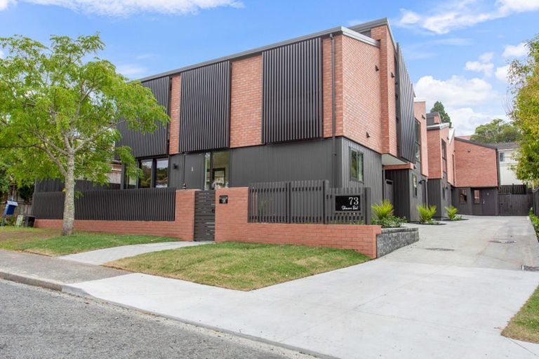 Photo of property in 73d Salamanca Road, Sunnynook, Auckland, 0620