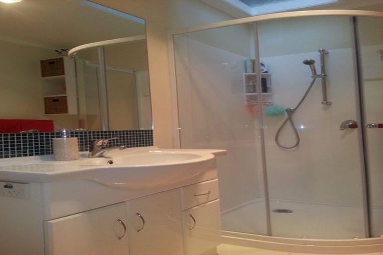 Photo of property in 2/62 Gloucester Street, Greenmeadows, Napier, 4112