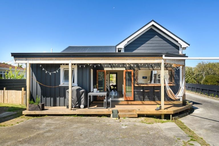 Photo of property in 21 Ouse Street, Rongotea, 4476