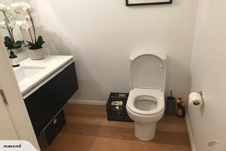 Photo of property in 2/2 Ramsgate Terrace, Mairangi Bay, Auckland, 0630