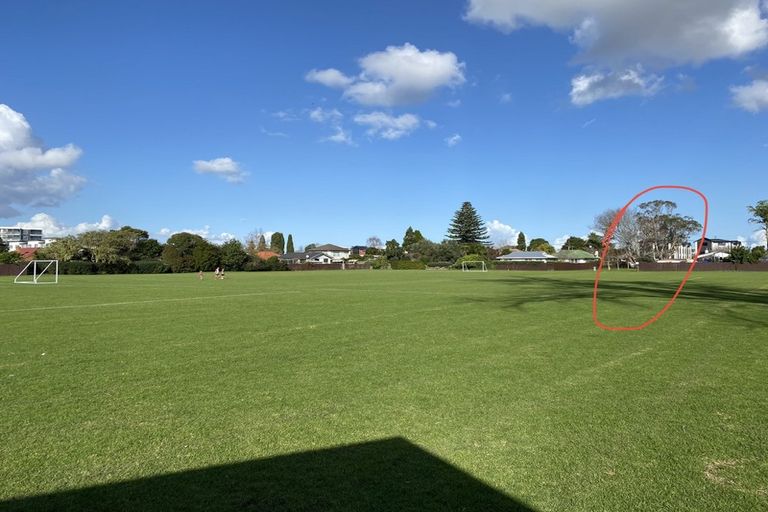 Photo of property in 8/22 Yeovil Road, Te Atatu Peninsula, Auckland, 0610