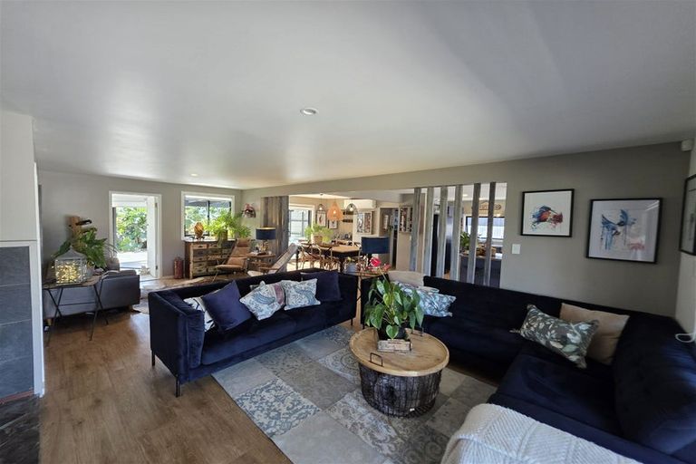 Photo of property in 36 Manaia Road, Tairua, 3508