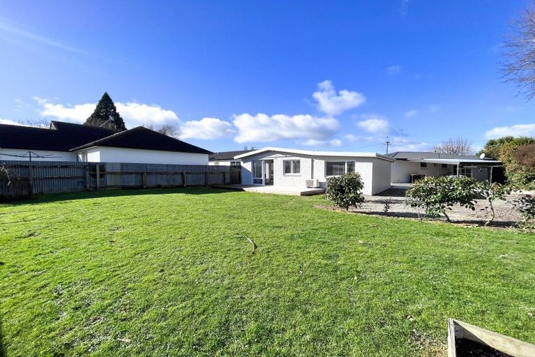 Photo of property in 74 Great North Road, Winton, 9720
