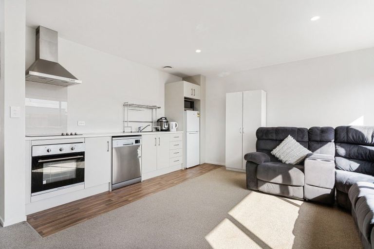 Photo of property in 5/17 Owens Place, Mount Maunganui, 3116