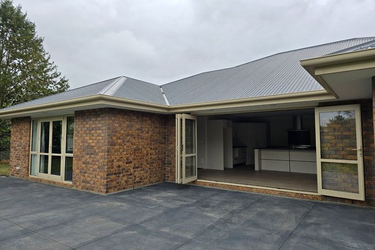 Photo of property in 21 Allingham Lane, Rolleston, 7614