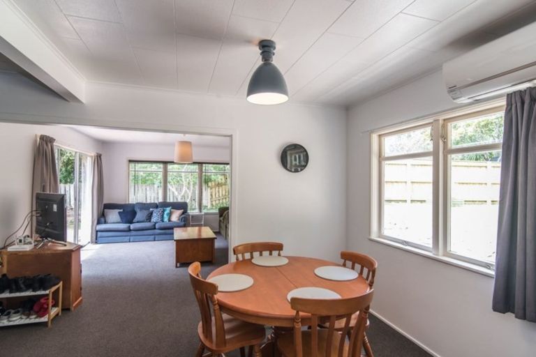 Photo of property in 23 Wyndham Road, Pinehaven, Upper Hutt, 5019