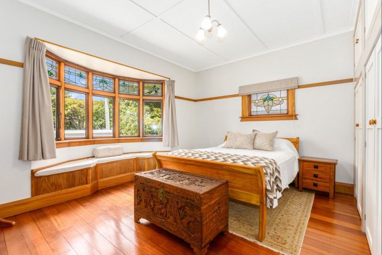 Photo of property in 77 Totara Crescent, Woburn, Lower Hutt, 5011