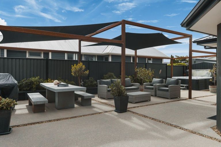 Photo of property in 39 Missy Crescent, Mount Pisa, Cromwell, 9383