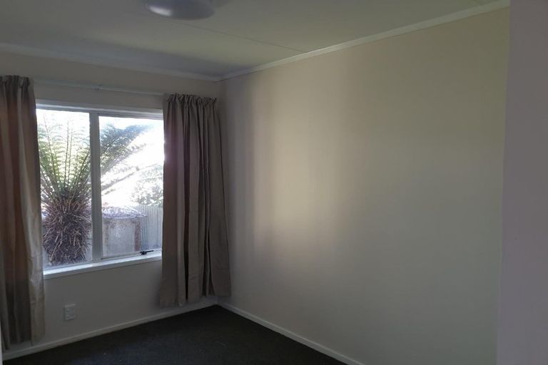 Photo of property in 24b Pohutukawa Drive, Owhata, Rotorua, 3010