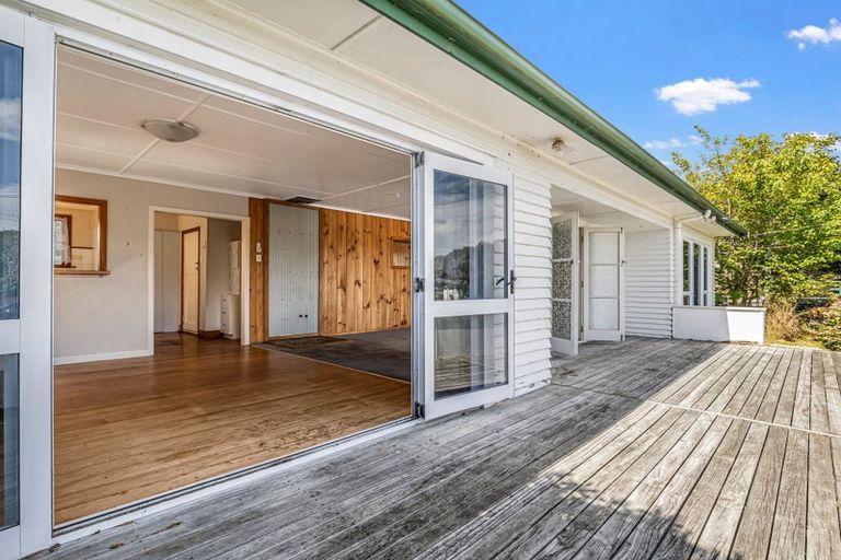 Photo of property in 15 Glenfield Road, Owhata, Rotorua, 3010