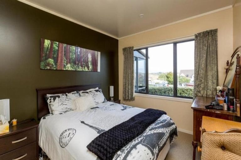 Photo of property in 81a Oranga Street, Westown, New Plymouth, 4310