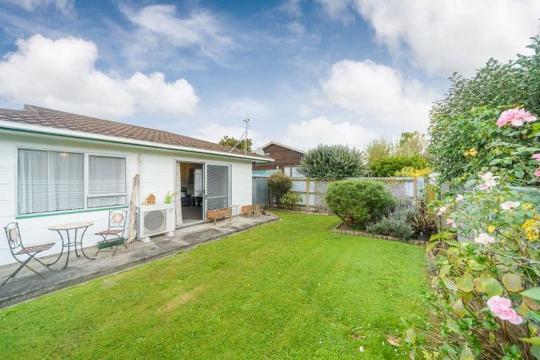 Photo of property in 101d Church Street, West End, Palmerston North, 4412