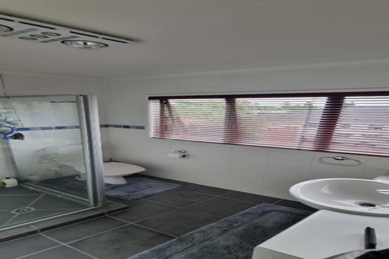 Photo of property in 99a Beach Road, Pahurehure, Papakura, 2113