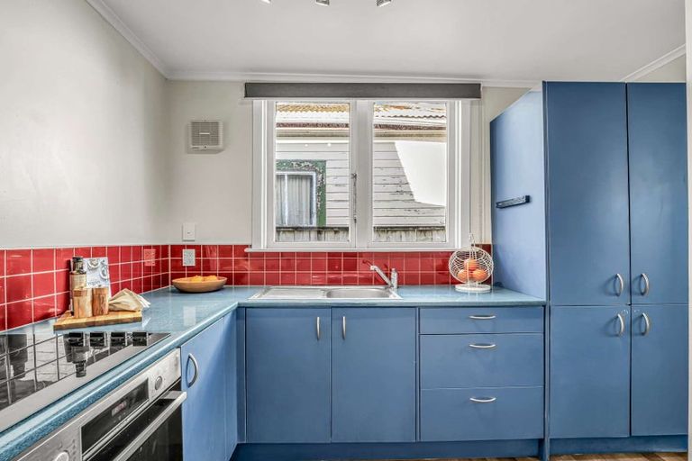 Photo of property in 5 Barrack Street, Whanganui, 4500