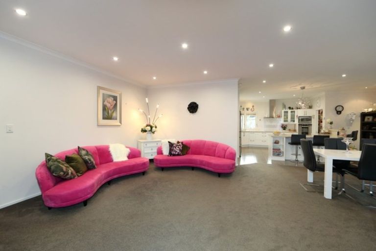 Photo of property in 3 Elizabeth Place, Clive, 4102