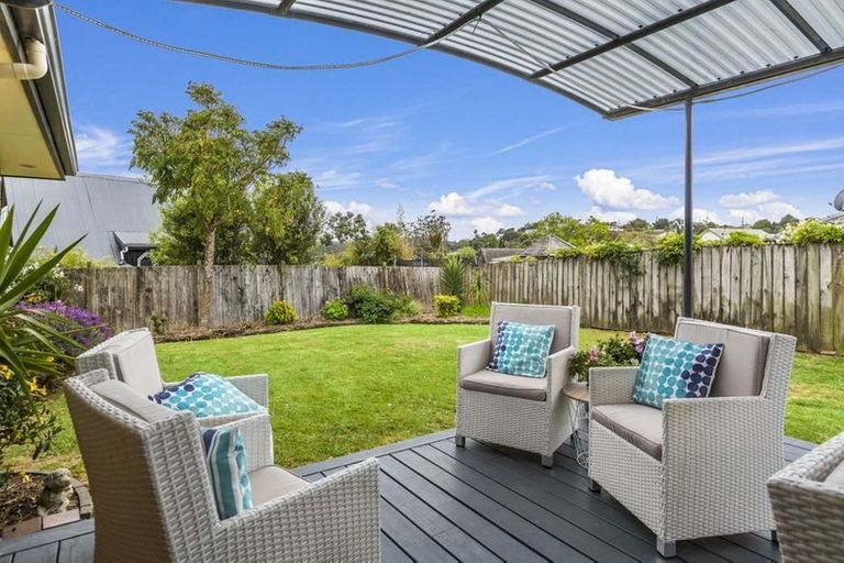 Photo of property in 58 Rivervale Grove, Stanmore Bay, Whangaparaoa, 0932