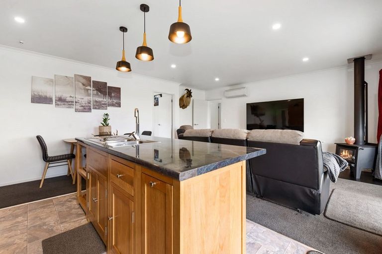 Photo of property in 10 Fryer Road, Hamurana, 3097