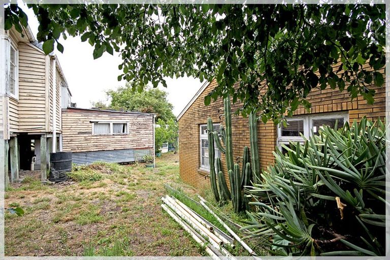 Photo of property in 34 Cook Street, Foxton, 4814