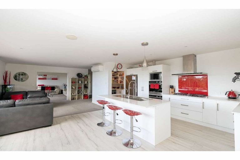 Photo of property in 11 Saint Anthonys Way, Kerikeri, 0294