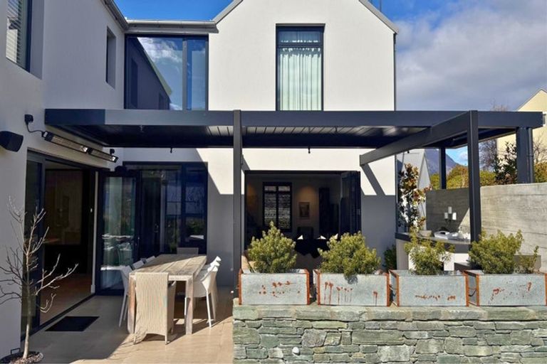 Photo of property in 31 Settlers Way, Arrowtown, 9371