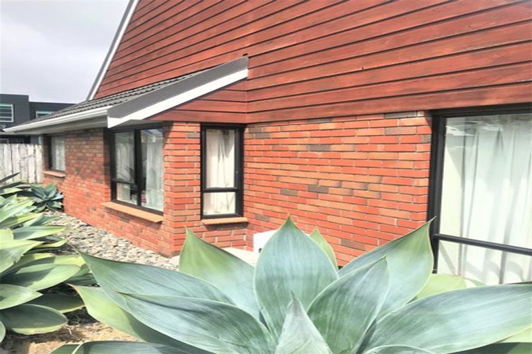 Photo of property in 1/9 Mana Esplanade, Paremata, Porirua, 5026