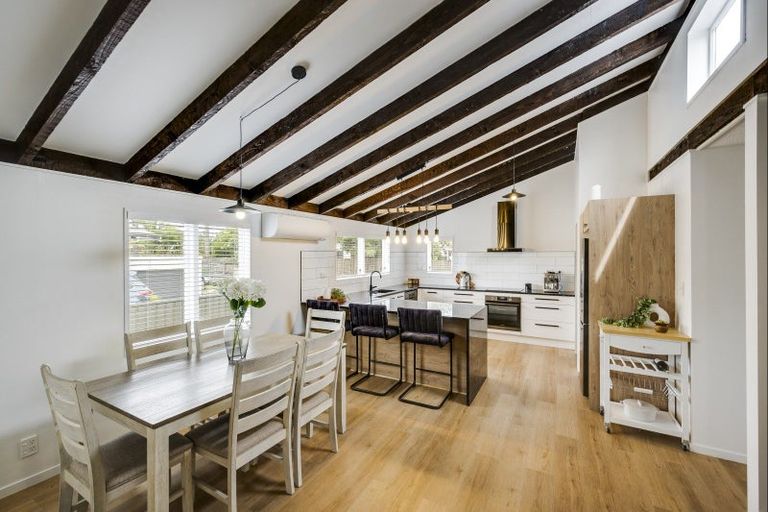 Photo of property in 20 Gebbie Road, Taradale, Napier, 4112