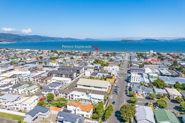 Photo of property in 5 Latimer Way, Petone, Lower Hutt, 5012