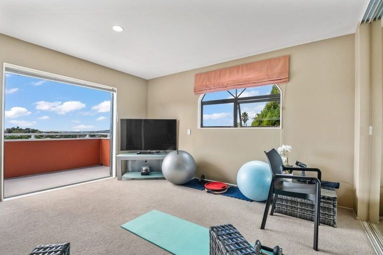 Photo of property in 199a Godley Road, Titirangi, Auckland, 0604