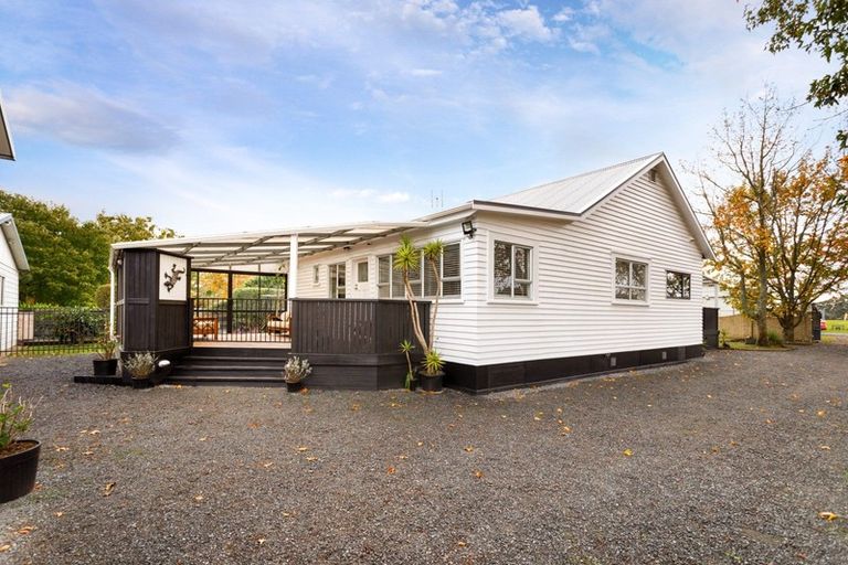 Photo of property in 16 Dale Road, Whenuapai, Auckland, 0618