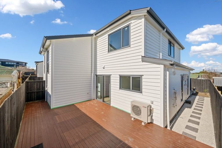 Photo of property in 19c Bowater Place, Manurewa, Auckland, 2102