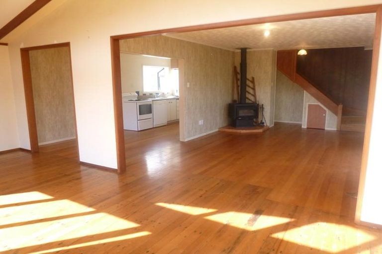 Photo of property in 8 Helleur Road, Massey, Auckland, 0614