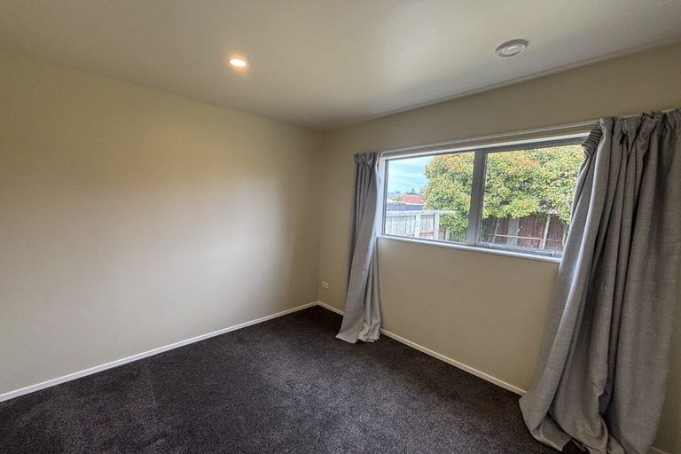 Photo of property in 1/2 Wildwood Avenue, Wainoni, Christchurch, 8061