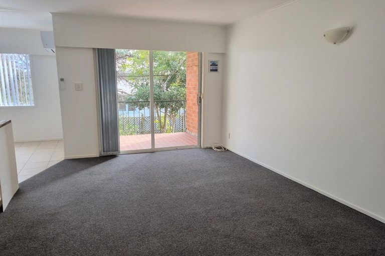 Photo of property in 17/83 Lake Road, Devonport, Auckland, 0622