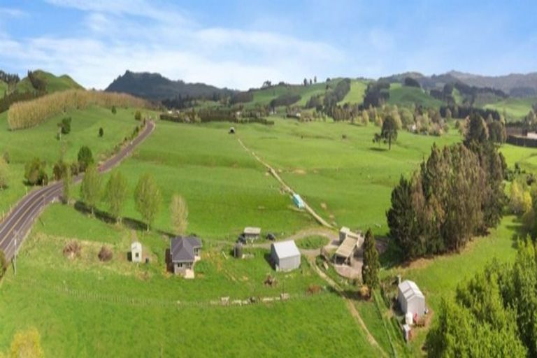Photo of property in 9948 State Highway 2, Waihi, 3681