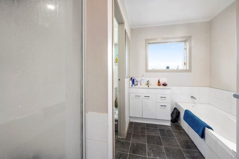 Photo of property in 9 Kaka Street, Western Heights, Rotorua, 3015