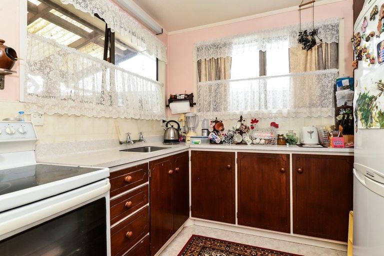 Photo of property in 23 Jasmine Avenue, Dinsdale, Hamilton, 3204