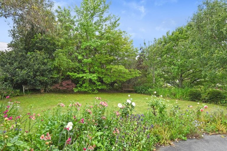 Photo of property in 10 Prouse Grove, Silverstream, Upper Hutt, 5019