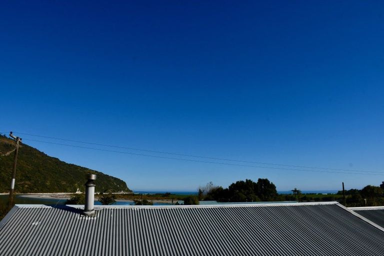 Photo of property in 4 Horncastle Crescent, Little Wanganui, Karamea, 7893