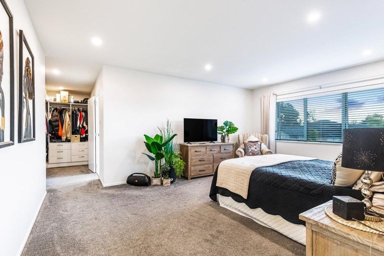 Photo of property in 17 Floyd Road, Riverhead, 0820