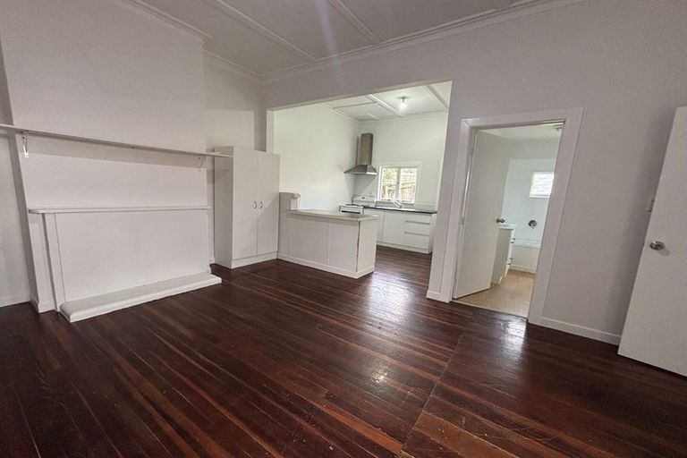 Photo of property in 18 Station Road, Pukekohe, 2120